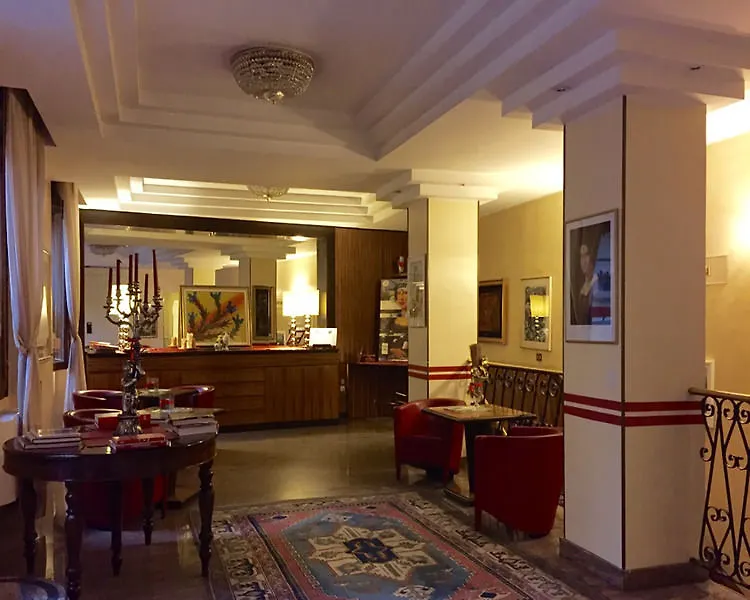 Hotel Carrobbio Milano 4*,  Italien